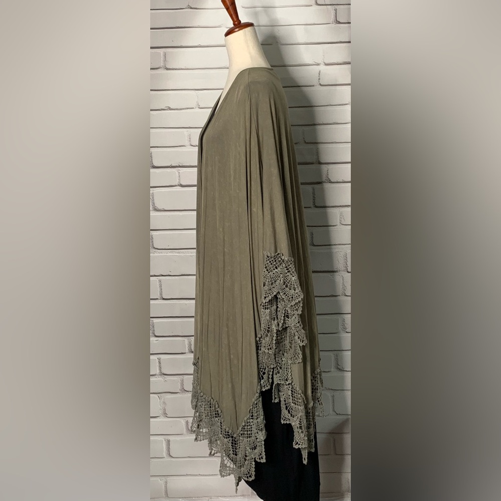 Women's POL Green Washed Jersey Shawls NEW - Picture 5 of 6